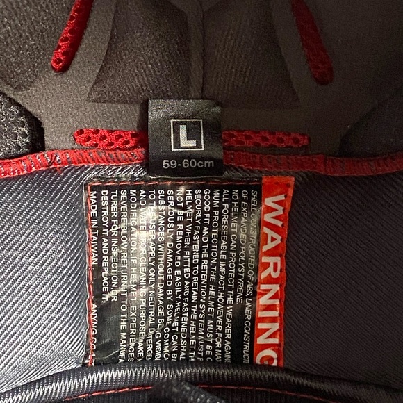 Large Gmax Trekka Helmet - Picture 8 of 8